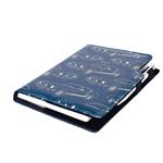 Diár DESIGN denný B6 2027 český - modrá - Mustang